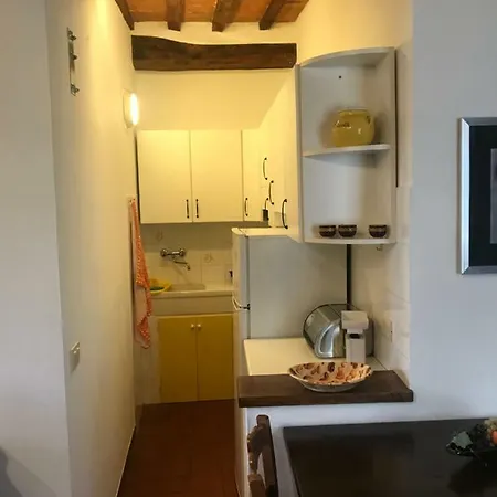 Casa Nicoletta Apartment *